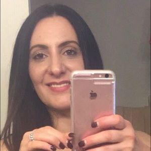 Meet your Posher, Nida